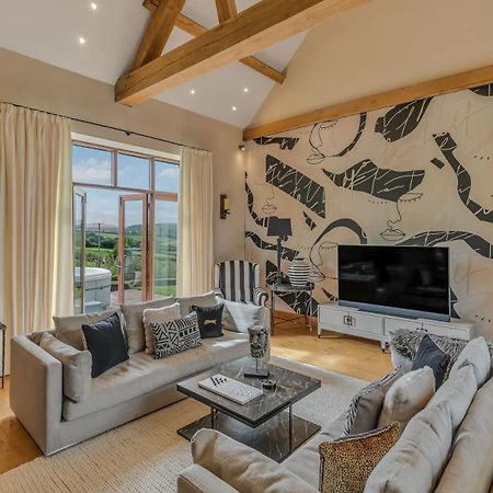 Hilltop View With Hot Tub Brecon Exterior foto